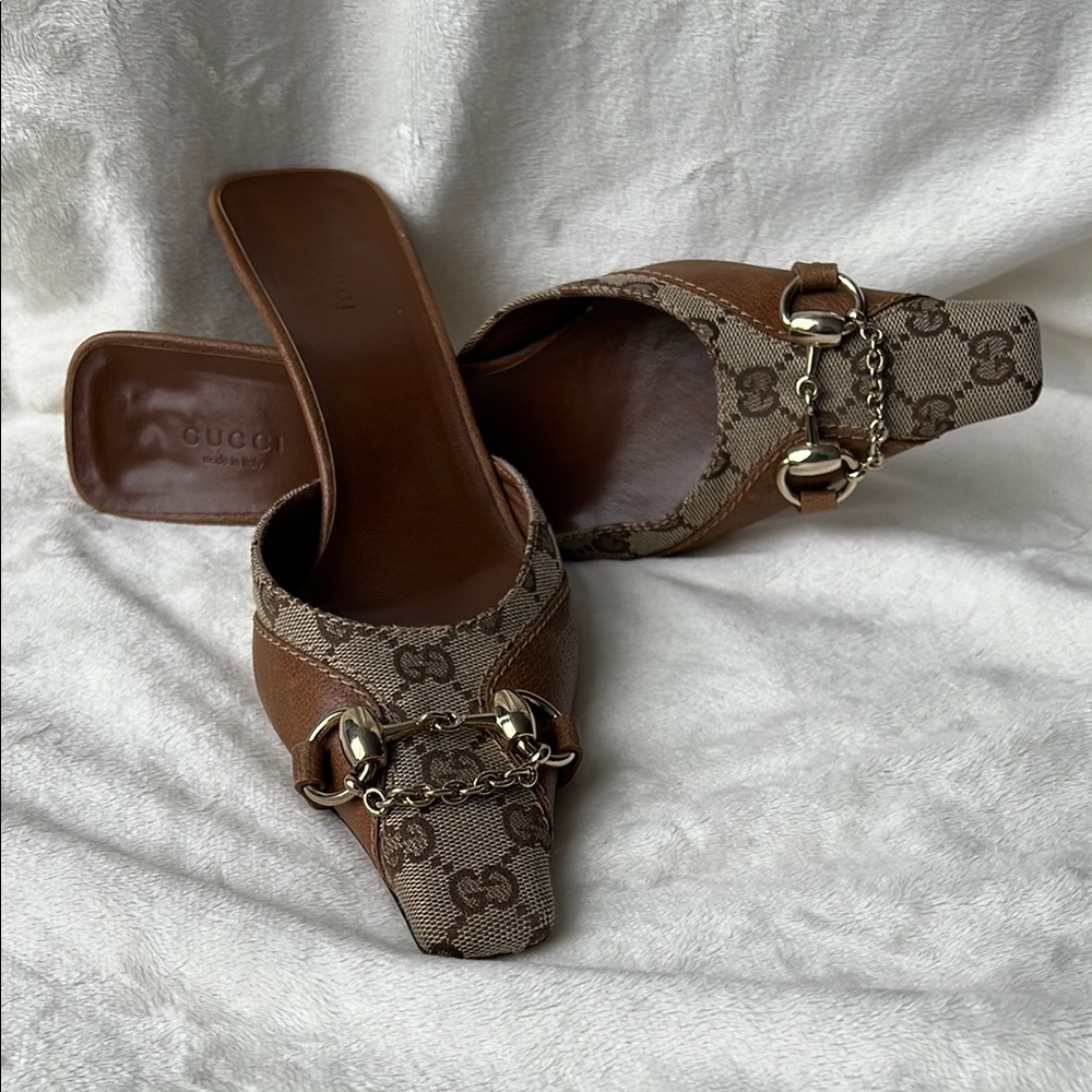 Gucci Brown Women's Mules with Gold Horse-bit Buckle